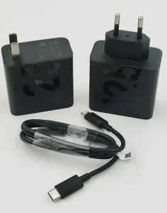 Motorola TurboPower 125W Fast Charger